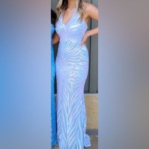 Prom Dress.Used but only work for a few hours.Like brand new